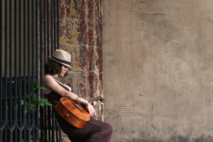 Уличная постановочная съёмка