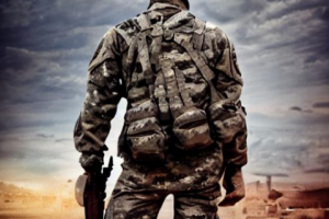 солдат на поле боя