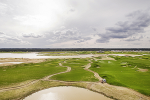 Аэрофотосъемка с дрона Гольф поле