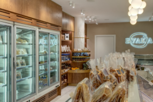 Магазин «Булка» на Третьяковской