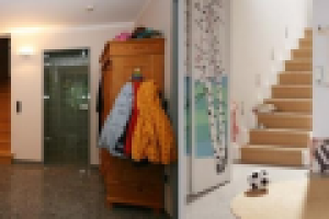 Идеальная прихожая: дизайнерские приемы для визуального простора