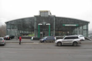 Автомобильный центр в г. Донецке