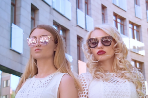 V&A Woman Collection