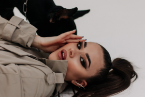 С доберманом