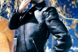 Куртка мужская кожаная.