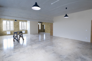 Чистовая отделка промышленного здания.