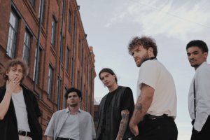 Неофициальный клип