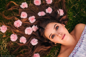 РЕТУШЬ |  Девушка