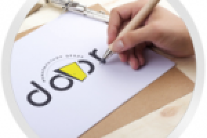 Логотип для салона дверей «Door».