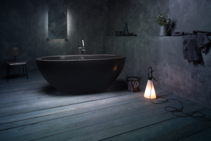 Ванная комната в тёмных оттенках
