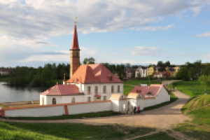 Приоратский замок в Гатчине.