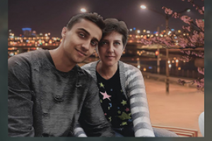 Портрет на холсте