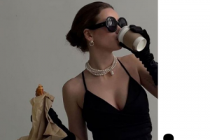 Макеты для магазина женской одежды.