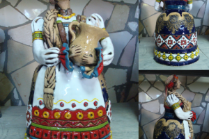 Керамика "Фигуры в русских костюмах"