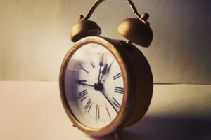 Макет будильника