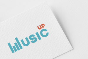 Логотип для академии Music Up
