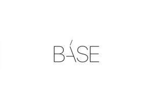 Base - магазин молодежной одежды