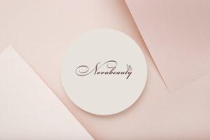 Логотип создан для магазина косметики Novabeauty