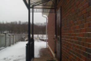 Козырек и перила