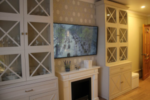 Реализация дизайна интерьера гостиной в городской квартире