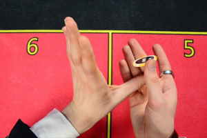 Трюки за покерным столом