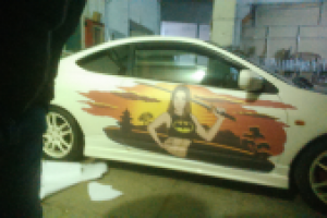 Наклейка на авто