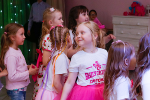 Фоторепортаж с выпускного в детском саду