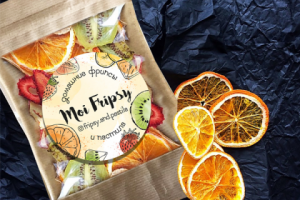 Дизайн этикетки для фруктовых чипсов