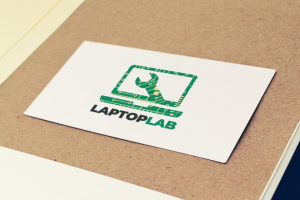 Логотип для компании ремонта ноутбуков LaptopLab
