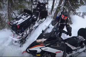 Поездка в Карелию на снегоходах