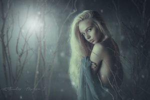 Затерянная (художественная манипуляция)