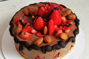 Шоколадный кешью-кейк