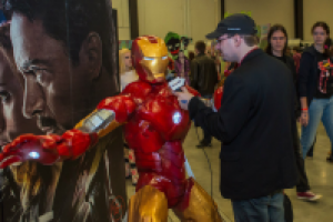 ЖЧ в полный рост, с другого ракурса)