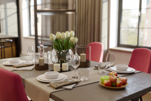 Modern kitchen-dining room