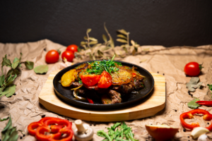 Фото/ретушь для ресторана "Чебуреки решают"