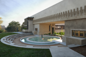 Hollyhock House