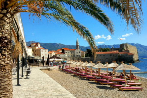 Выбери свой пляж в Будве! Плюсы и минусы. Как добраться?