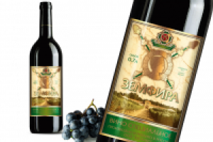 Вино "Земфира"