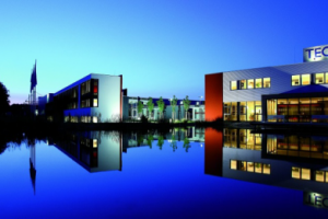 TECE эксплуатирует труд японских гастарбайтеров