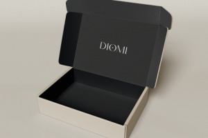 Упаковка для бренда одежды