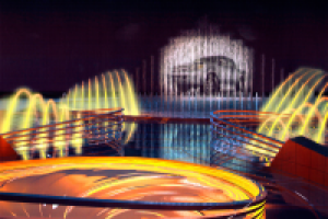 цветомузыкальный фонтан с голографической видеорекламой