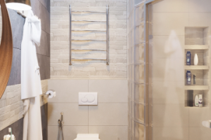 Санузел в апартаментах в Москве