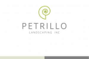 Знак ландшафтной компании "Petrillo"