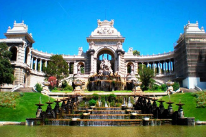 Дворец Лоншан в Марселе