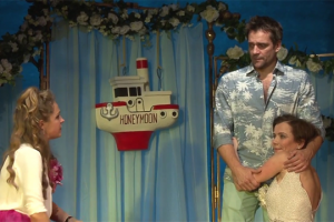 Трейлер к антрепризному спектаклю "Ловушка для новобрачных"