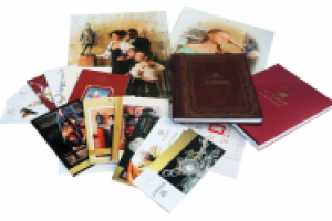 Каталоги продукции, наборы открыток.