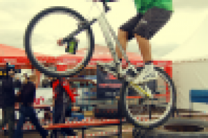 Соревнования по велотриалу на фестивале Экстрим и Безопасность