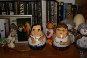 Неваляшки с портретами