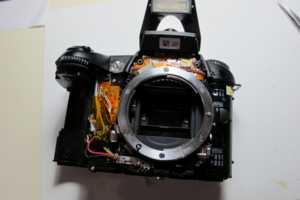 Nikon D90 ошибка зеркала.