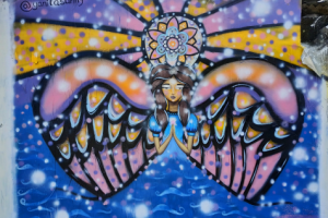 Стритарт "Ангел Розового Кварца" на острове Панган в Таиланде